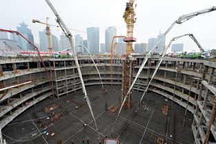 上海建工圆满完成上海国际金融中心大底板砼浇捣，标志核心工程施工进入新阶段